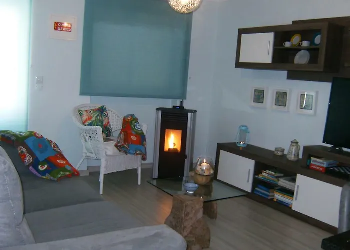 Casas Da Roseira 2+1 Famalicao * Nazaré